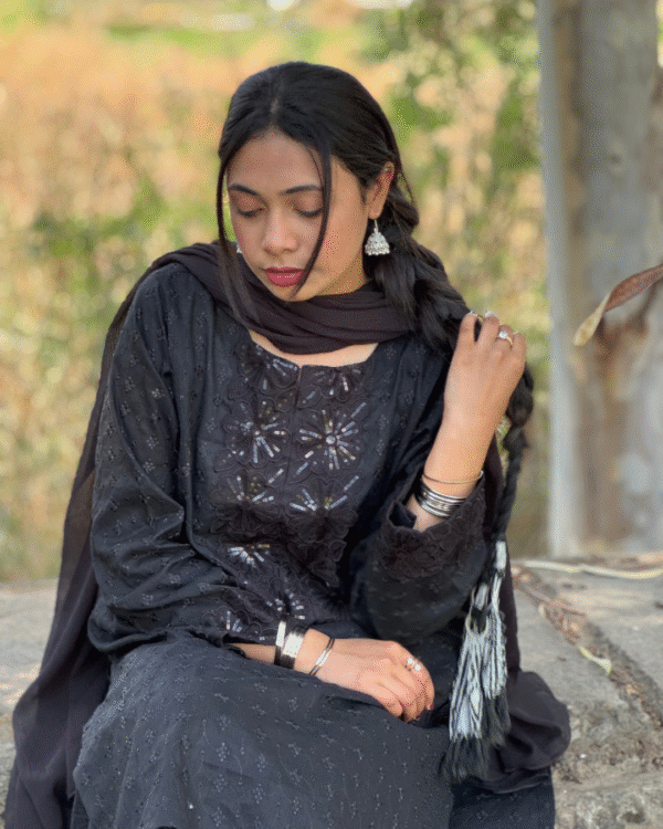 Black Chikankari Gharara (9) Black Chikankari Gharara
